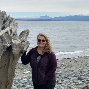 Meet your Posher, Cindy